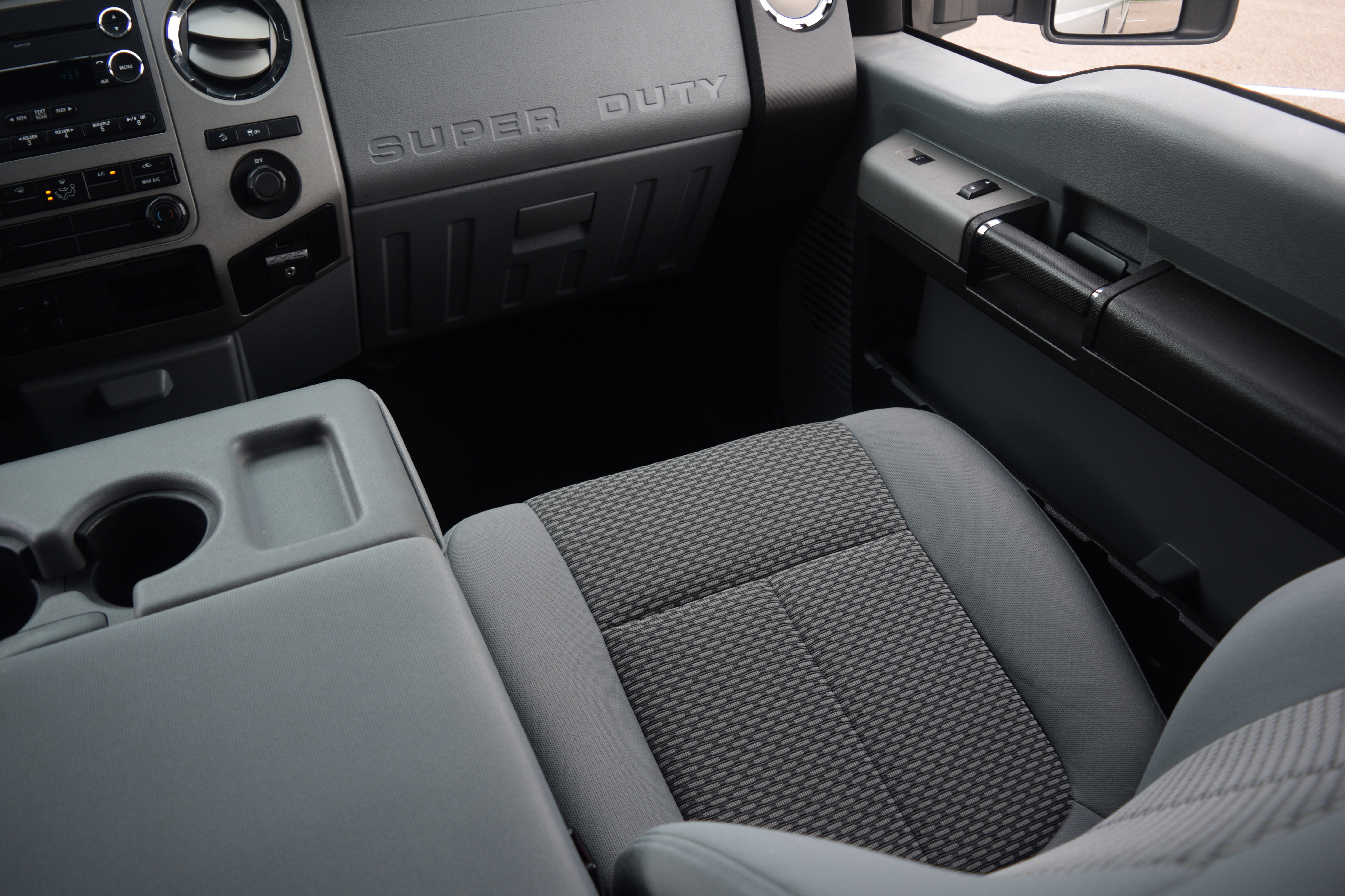 Used 2013 Ford F250 XLT w/ XLT Premium Pkg image 12