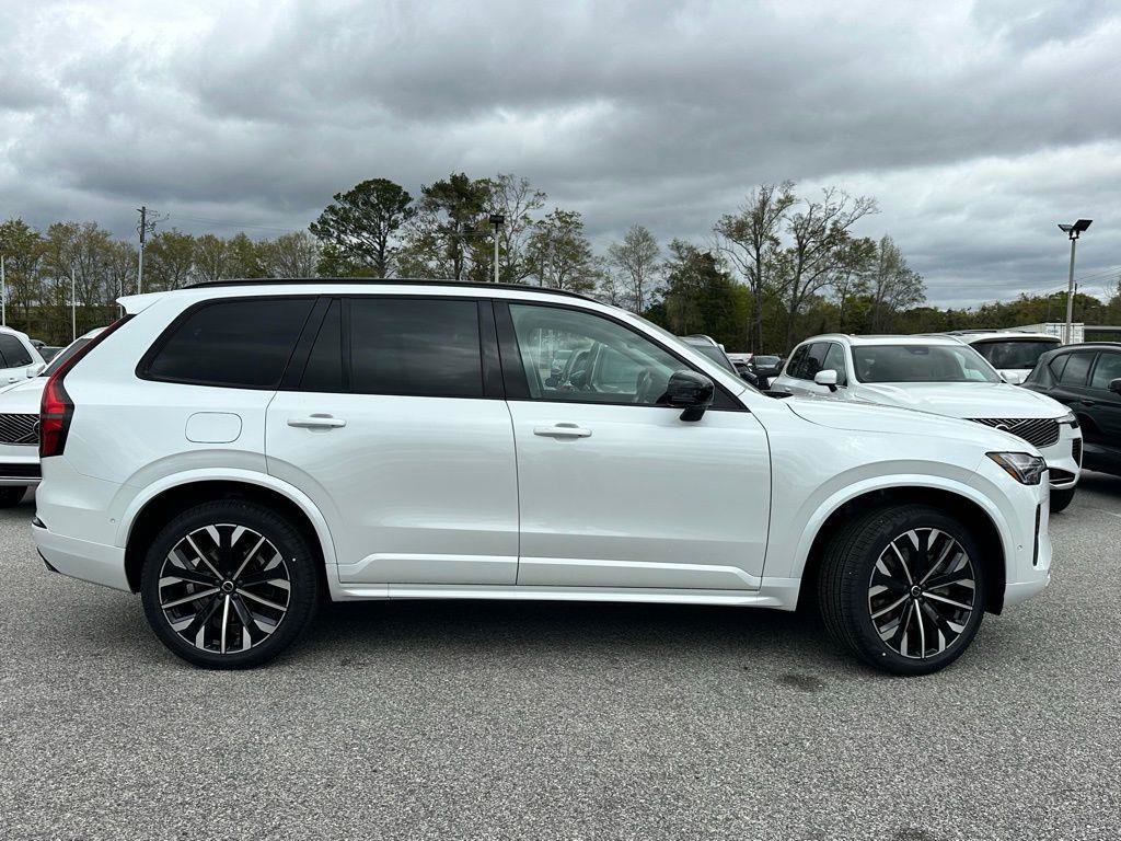 New 2026 Volvo XC90 T8 Ultra w/ Protection Package Premier AWD/4WD image 5