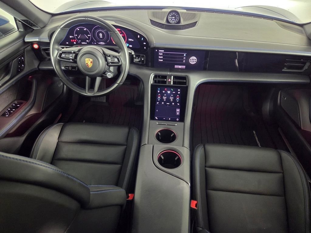 Used 2021 Porsche Taycan 4S image 30