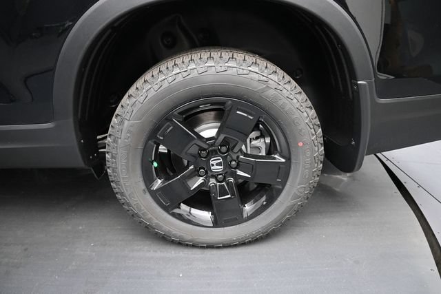 New 2026 Honda Ridgeline Black Edition image 14