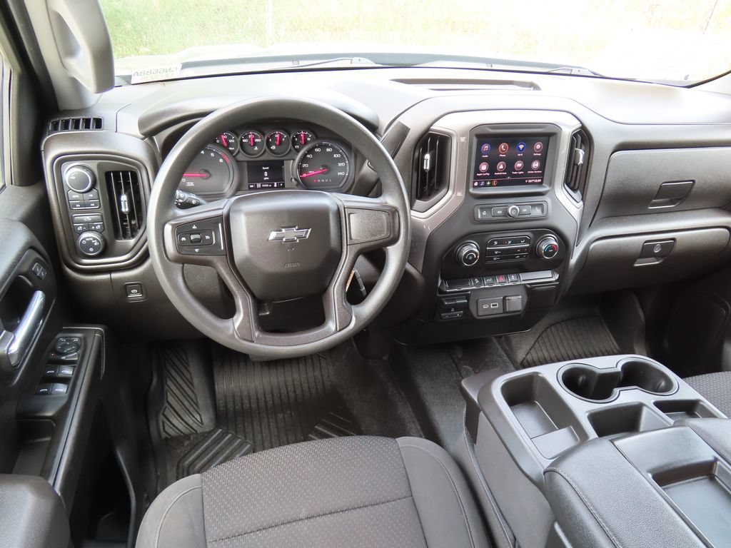 Certified 2021 Chevrolet Silverado 1500 Custom Trail Boss AWD/4WD image 4