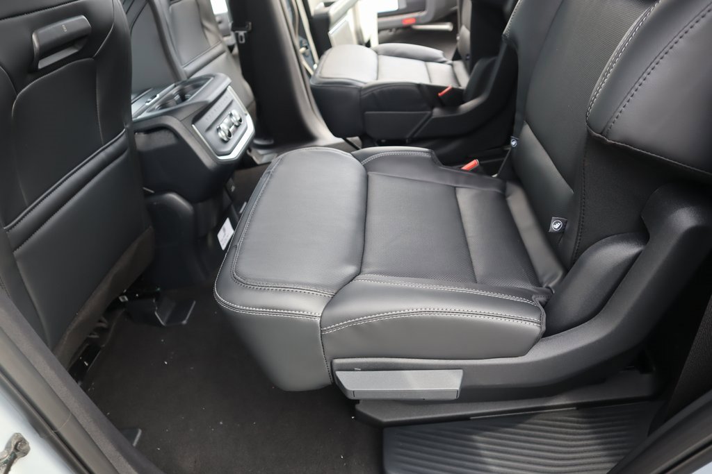 New 2026 Ford Expedition Platinum w/ Stealth Appearance Package image 12