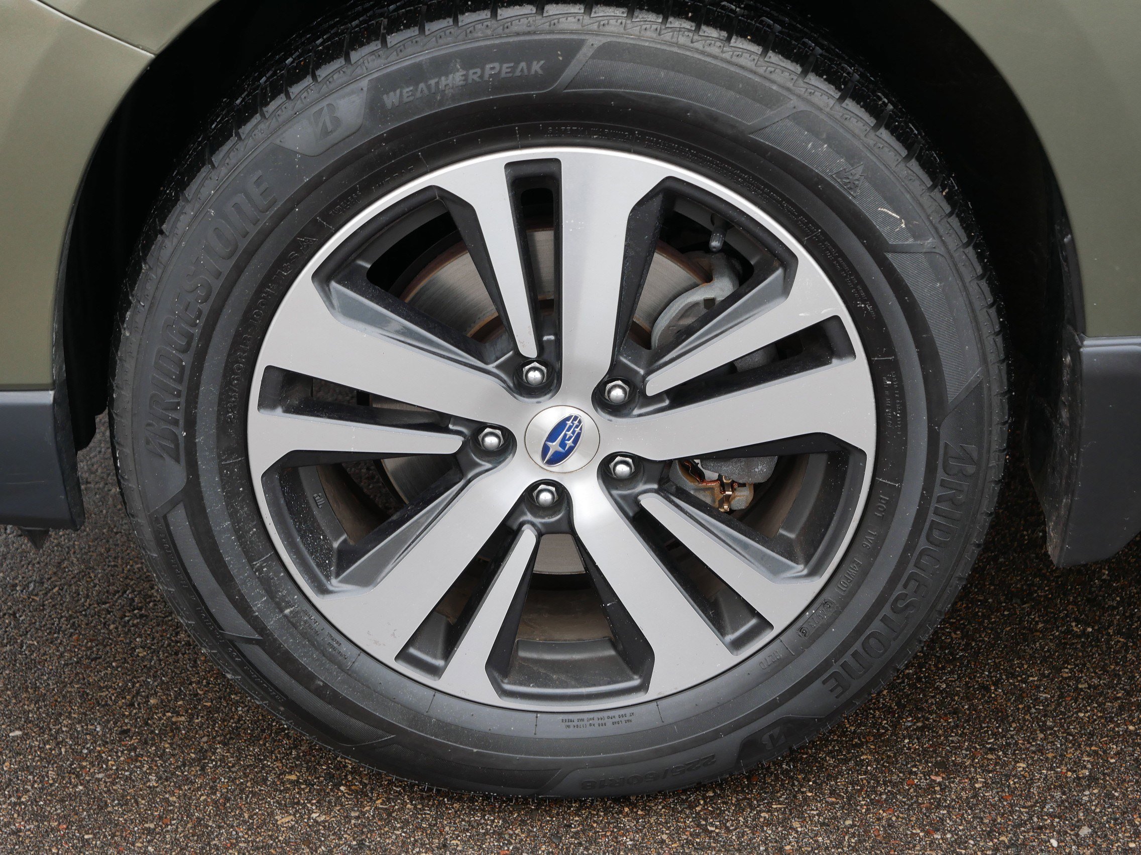 Used 2018 Subaru Outback 2.5i Limited image 15