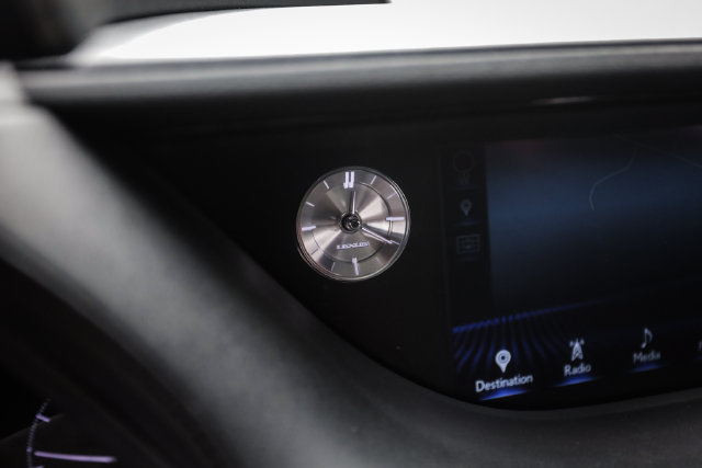 Used 2018 Lexus LS 500 AWD w/ Luxury Package image 39