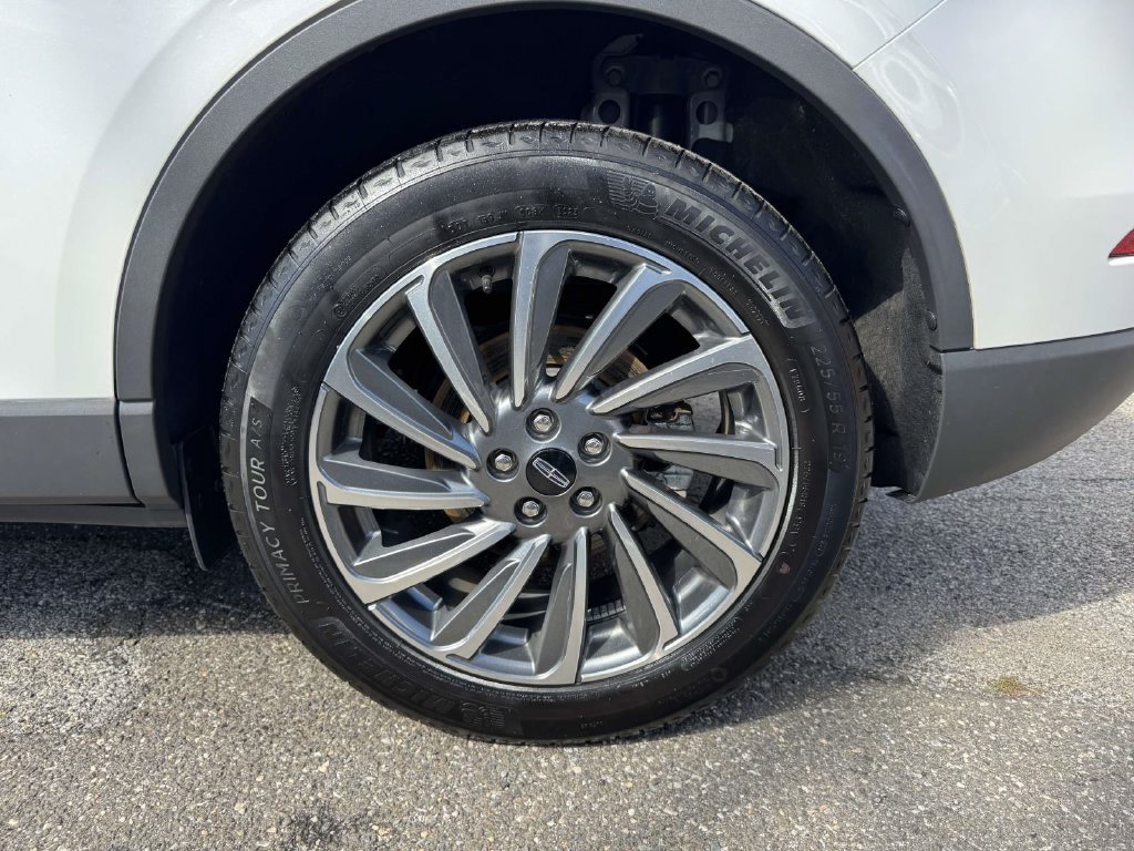 Used 2023 Lincoln Corsair Reserve w/ Equipment Group 201A AWD/4WD image 9
