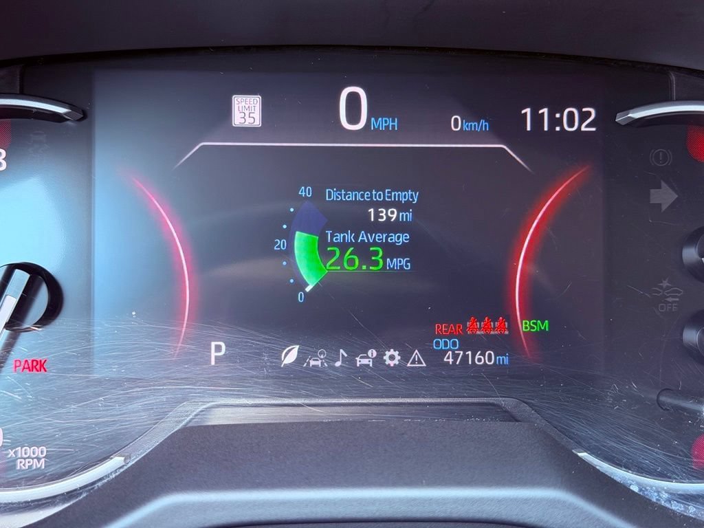 Used 2025 Toyota RAV4 XLE AWD/4WD image 23