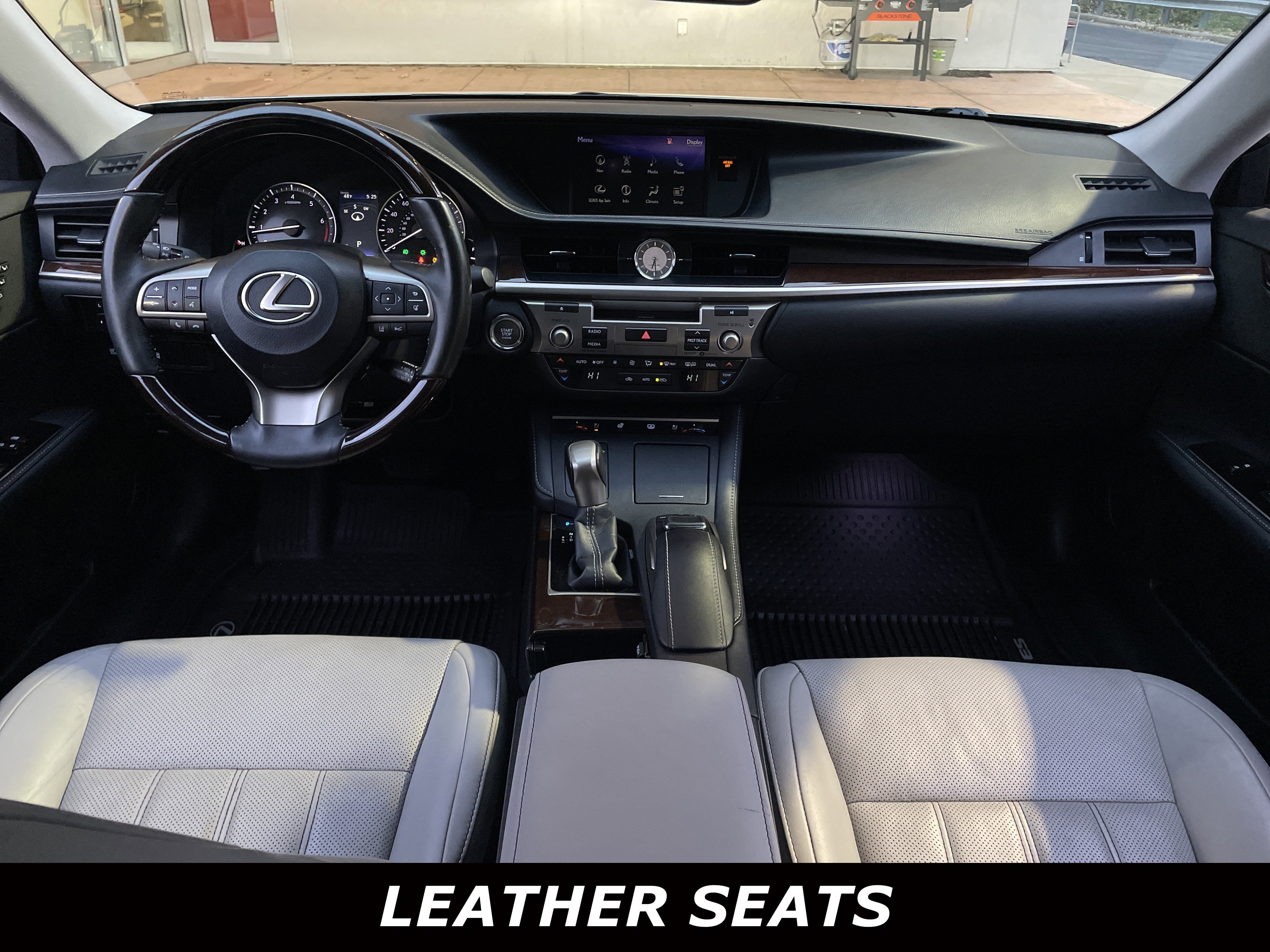 Used 2017 Lexus ES 350 image 4