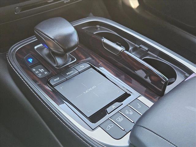 Used 2022 Lexus LS 500 AWD w/ Interior Upgrade Package image 16