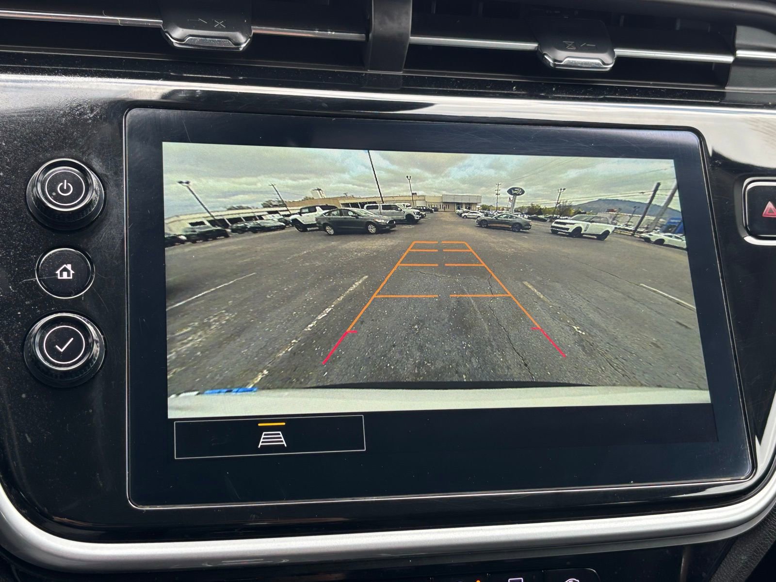 Used 2023 Chevrolet Bolt EUV LT FWD image 6
