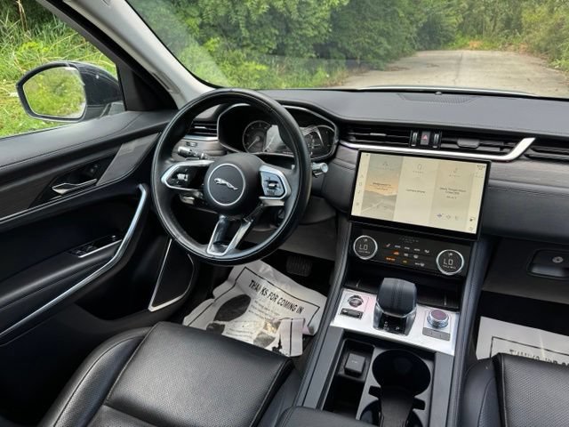 Used 2022 Jaguar F-PACE S AWD/4WD image 28
