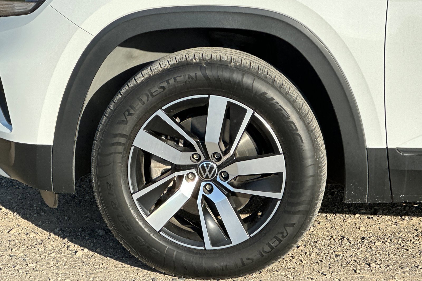 Certified 2021 Volkswagen Atlas SE image 26