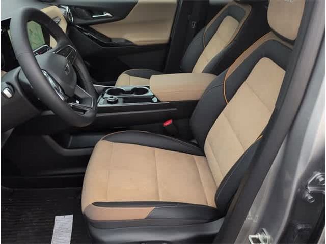 New 2026 Chevrolet Equinox ACTIV w/ LPO, Floor Liner Package AWD/4WD image 19