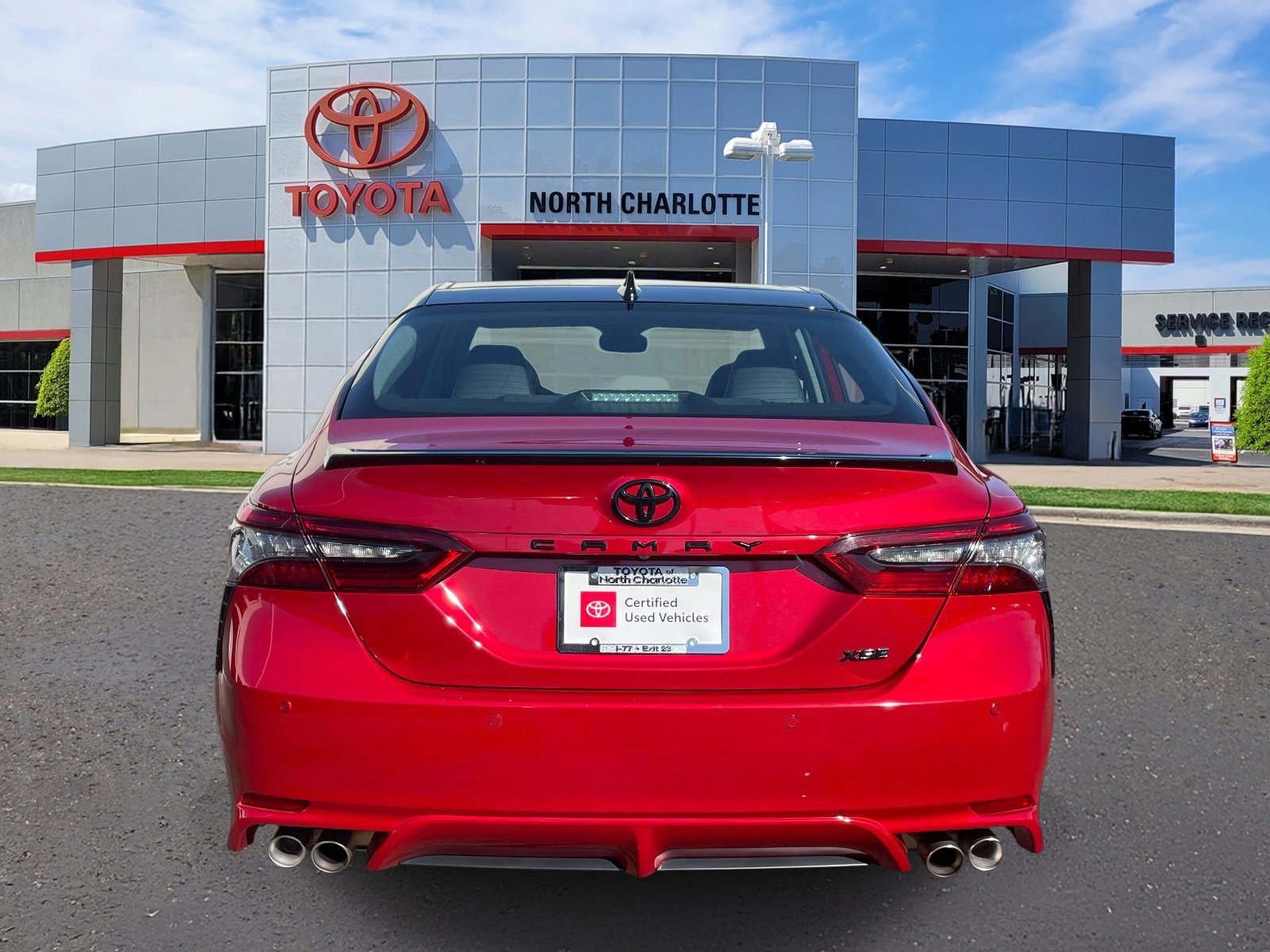 Used 2023 Toyota Camry XSE w/ Navigation Package FWD image 5
