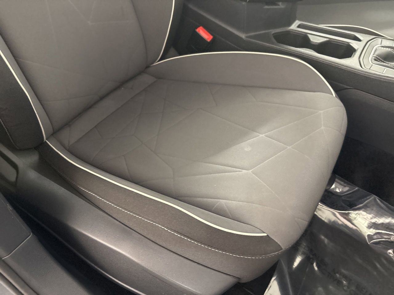Used 2025 Volkswagen Jetta Sport FWD image 27