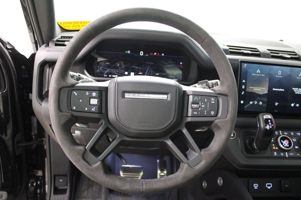 Certified 2024 Land Rover Defender 130 V8 image 23