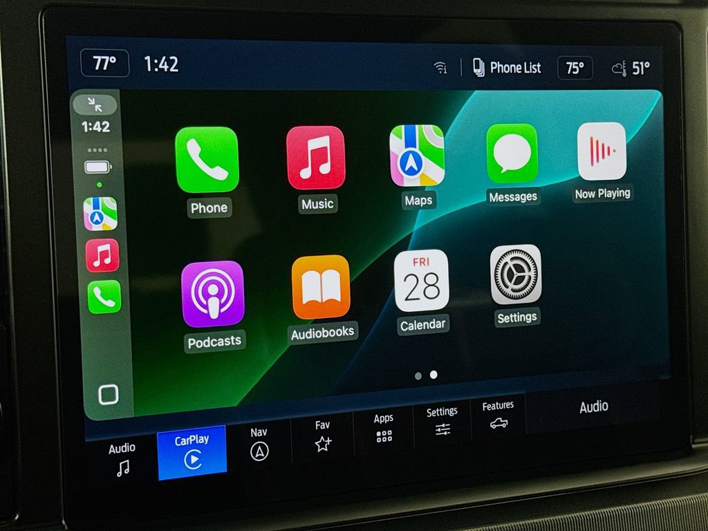 Used 2024 Ford F350 Platinum w/ FX4 Off-Road Package image 12