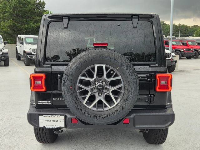 New 2026 Jeep Wrangler Unlimited Sahara AWD/4WD image 7