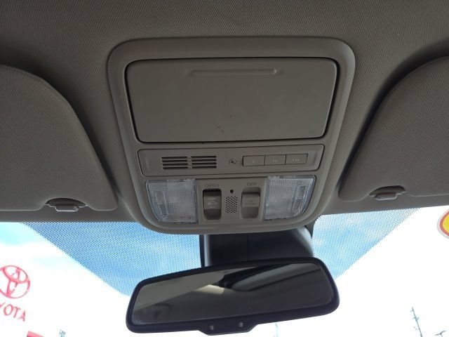 Used 2014 Honda Odyssey EX-L image 21