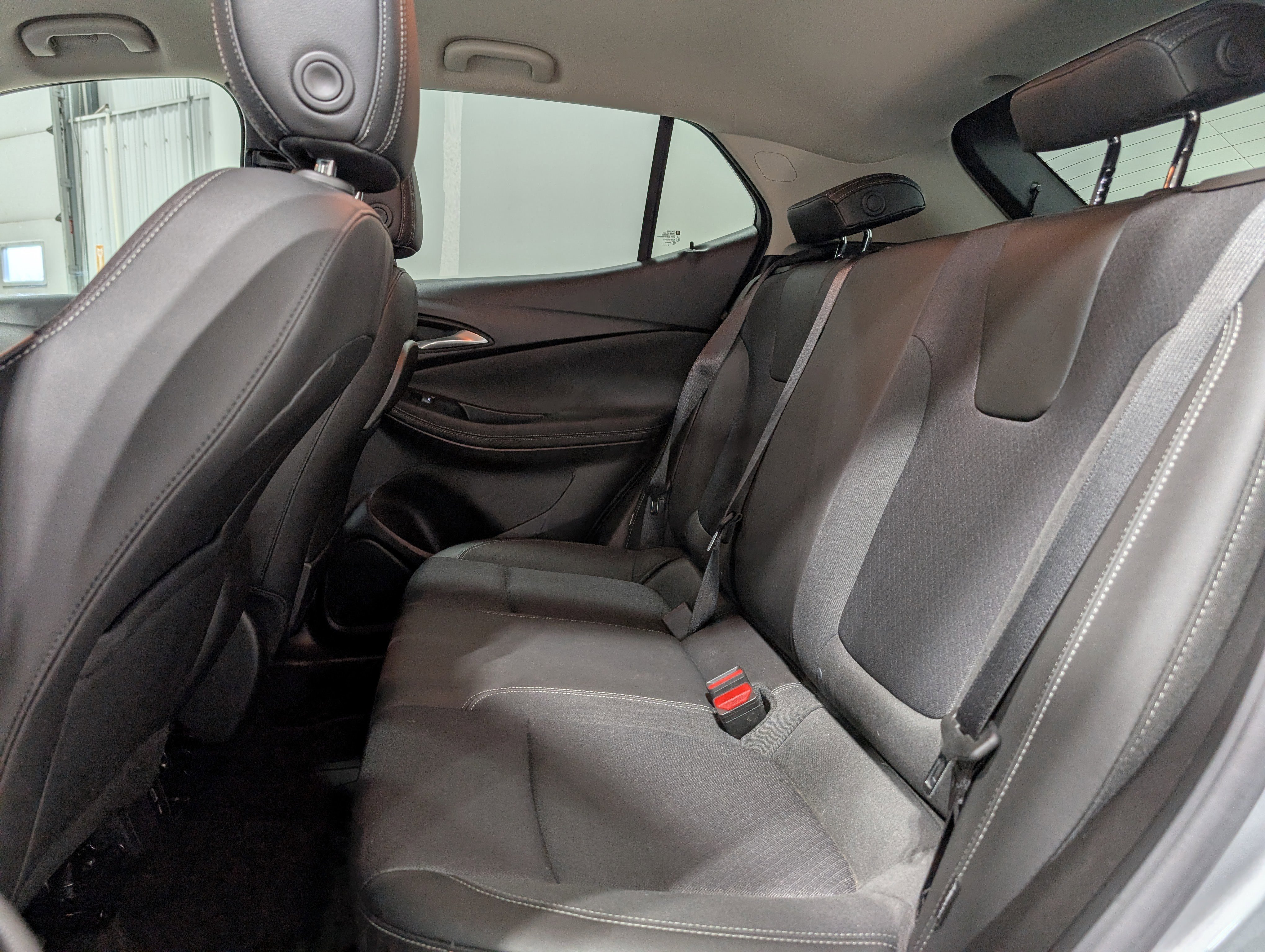 Used 2023 Buick Encore GX Preferred w/ Cold Weather Comfort Package image 16