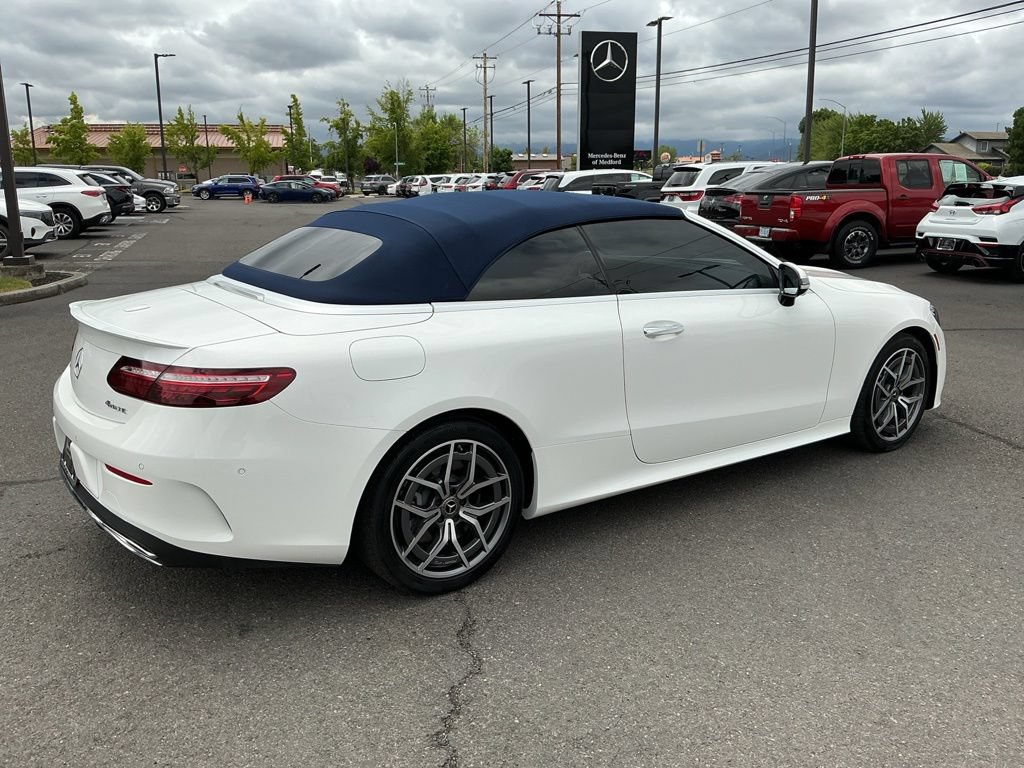 Used 2023 Mercedes-Benz E 450 4MATIC Cabriolet image 8