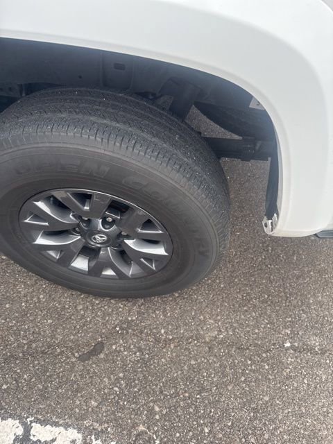 Used 2023 Toyota Tacoma SR5 image 4