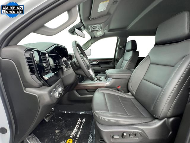 Used 2024 GMC Sierra 2500 SLT w/ SLT Premium Package image 9