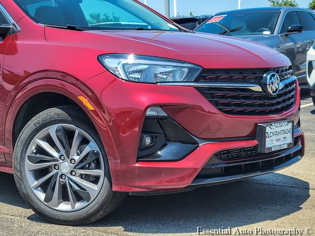 Used 2023 Buick Encore GX Select w/ Sport Touring Package FWD image 3