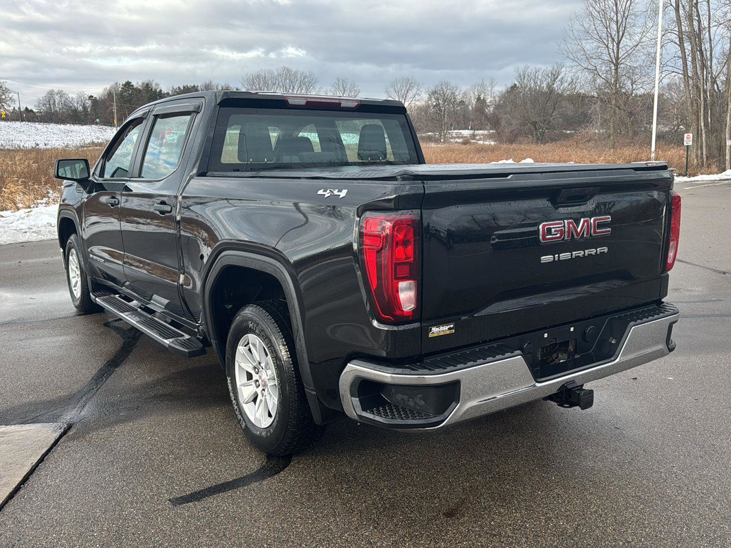 Used 2019 GMC Sierra 1500 4x4 Crew Cab image 3