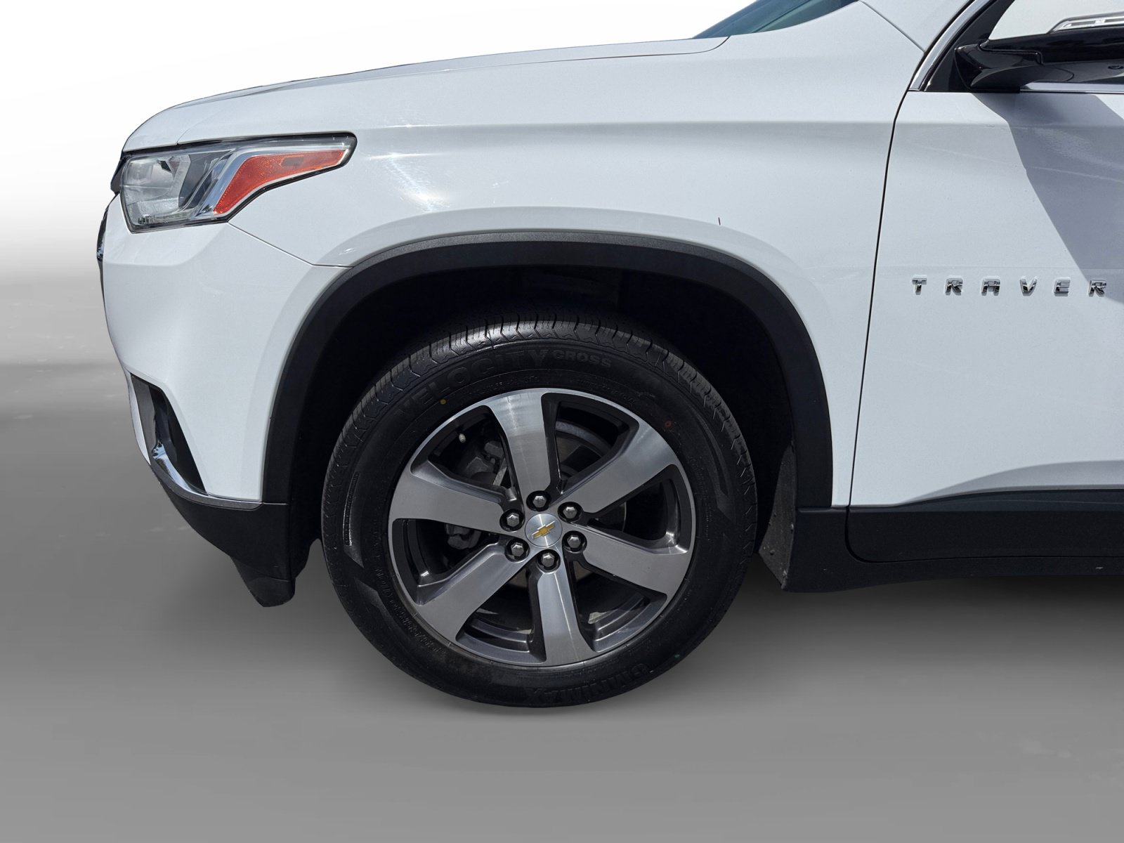 Used 2019 Chevrolet Traverse LT w/ LT Premium Package AWD/4WD image 9