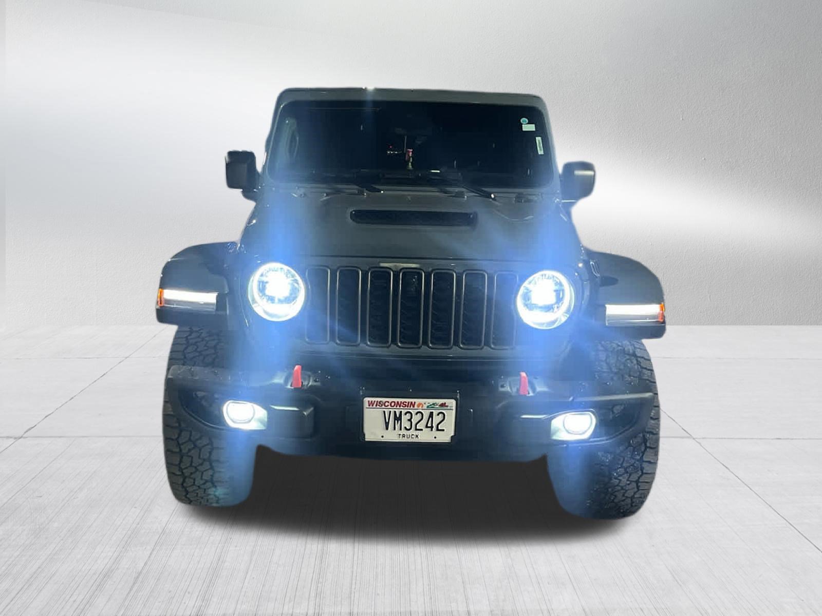 Used 2025 Jeep Gladiator Mojave video 2