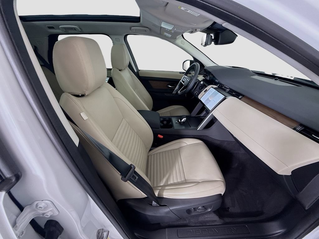 Certified 2025 Land Rover Discovery Sport S AWD/4WD image 20