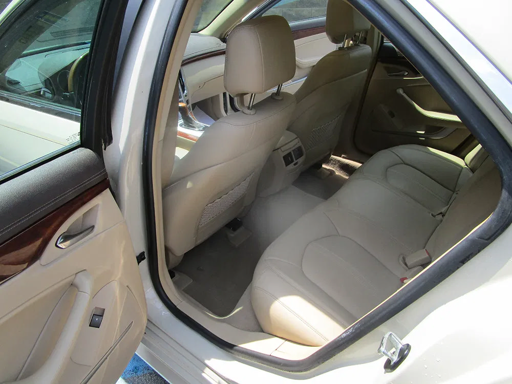 Used 2011 Cadillac CTS Luxury AWD/4WD image 13