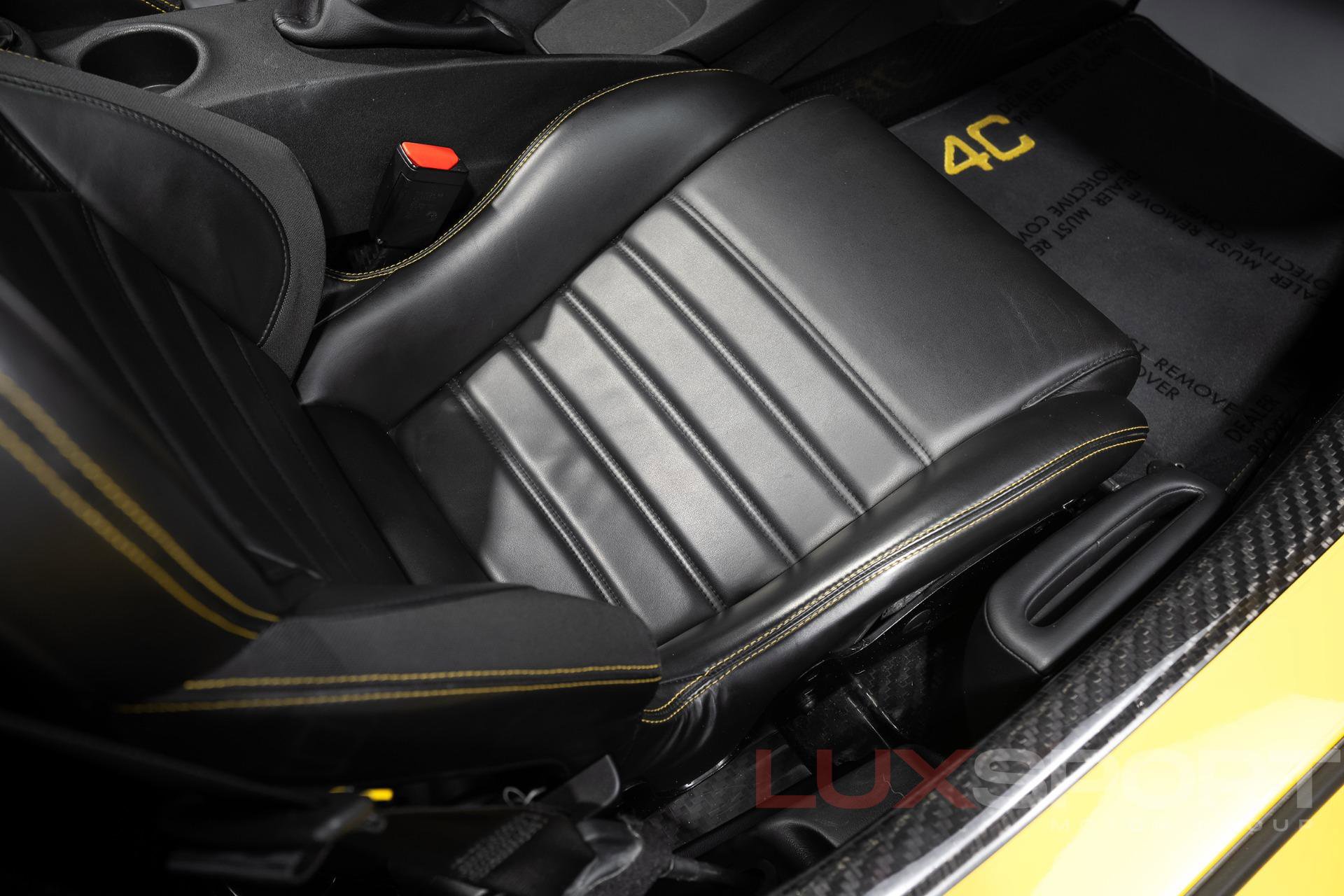 Used 2016 Alfa Romeo 4C Spider RWD image 52