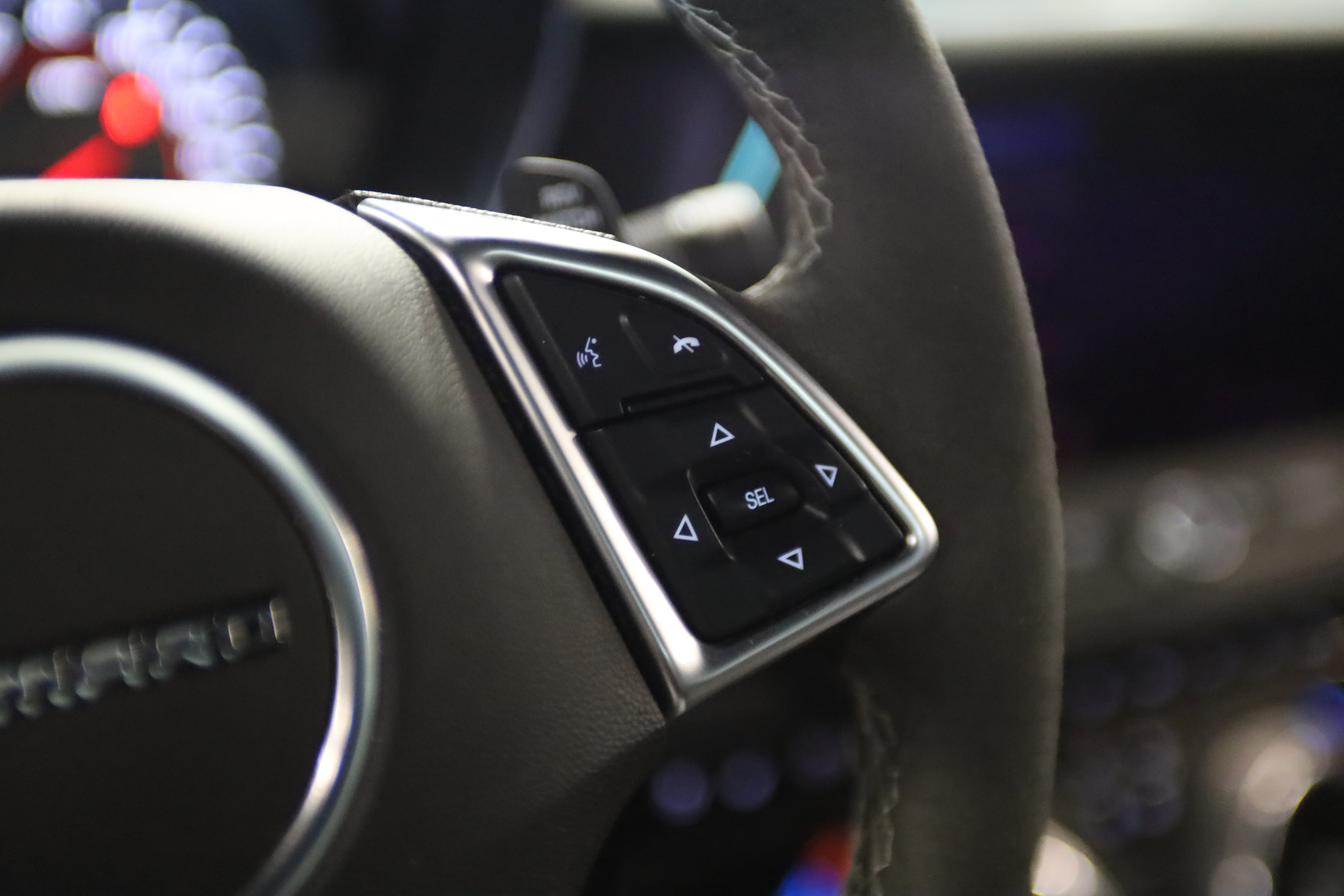 Used 2019 Chevrolet Camaro SS RWD image 21