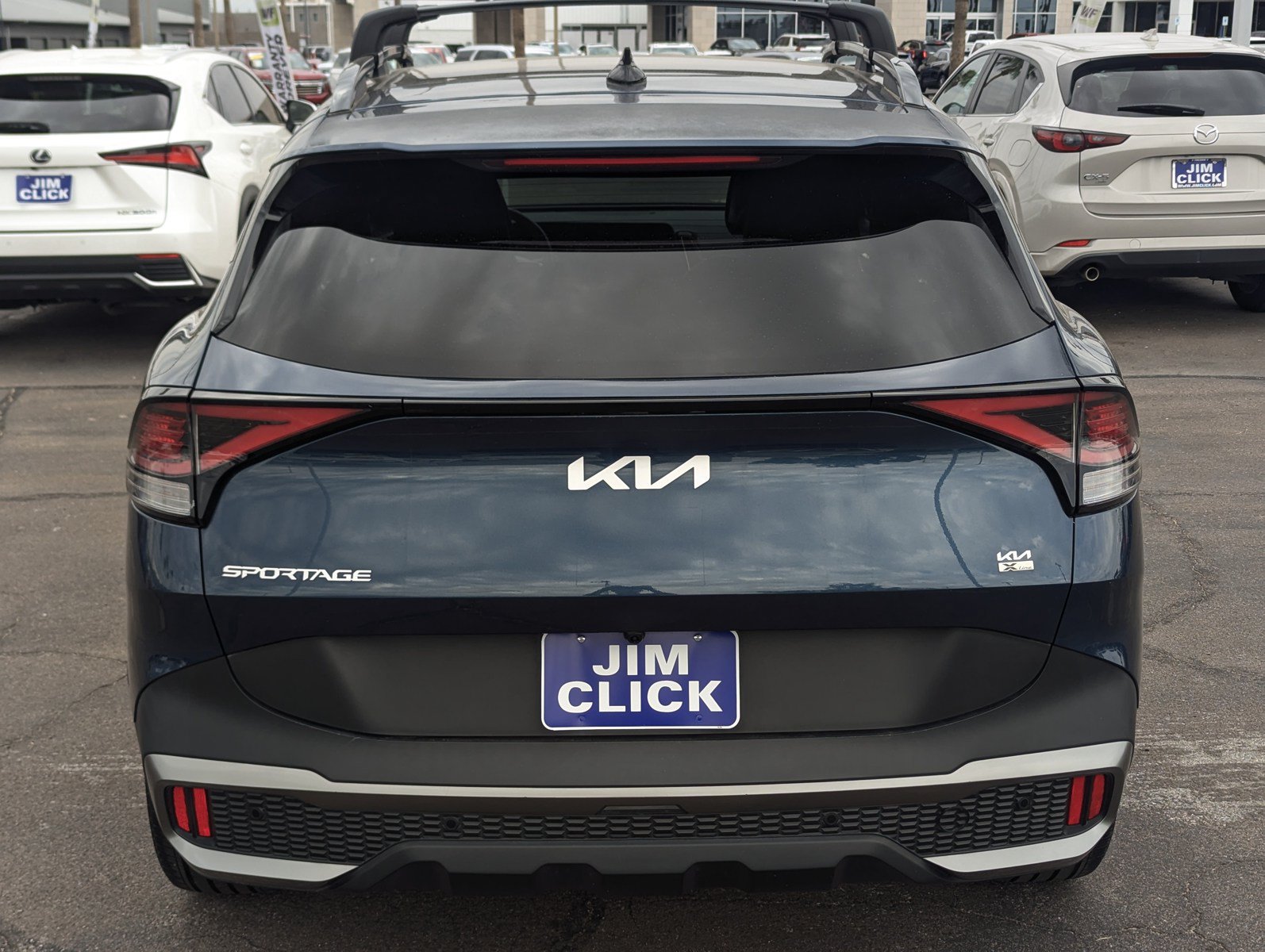 Used 2023 Kia Sportage X-Line AWD/4WD image 3