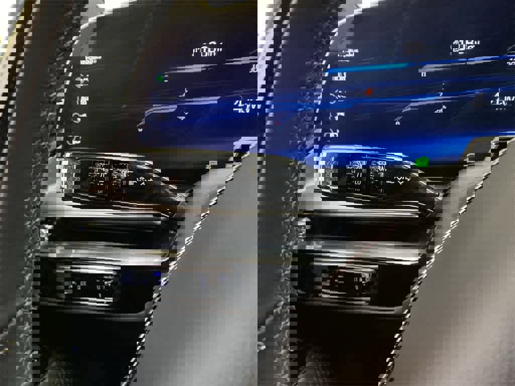 Certified 2024 Cadillac Lyriq Luxury w/ LPO, Floor Liner Package image 23