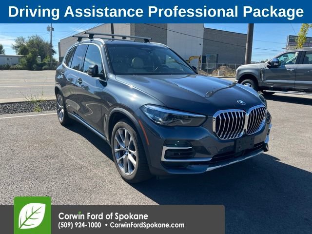 Used 2022 BMW X5 xDrive40i AWD/4WD image 2