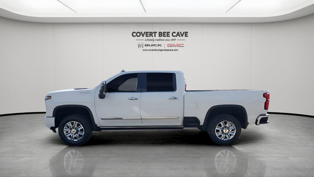 Used 2024 Chevrolet Silverado 2500 High Country w/ Technology Package image 5