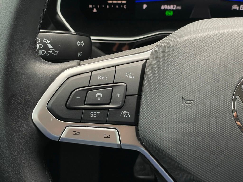 Used 2022 Volkswagen Jetta SE FWD image 15