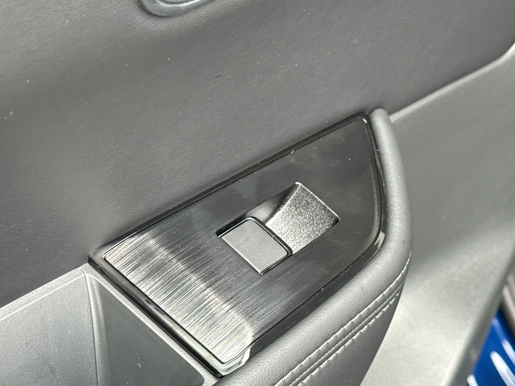 New 2026 Nissan Rogue SV image 30