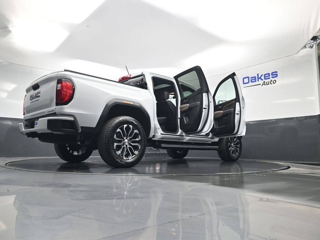 Used 2026 GMC Canyon Denali image 64