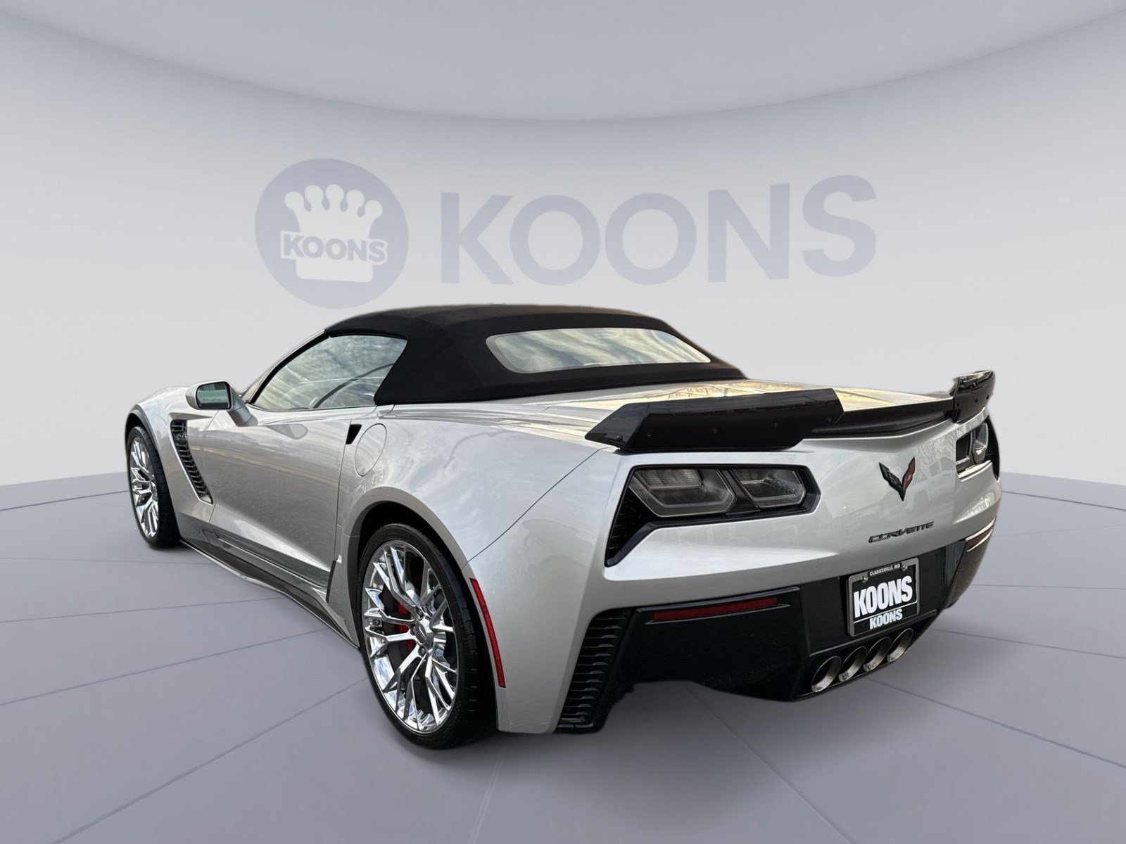 Used 2016 Chevrolet Corvette Z06 w/ 2LZ Preferred Equipment Group image 4