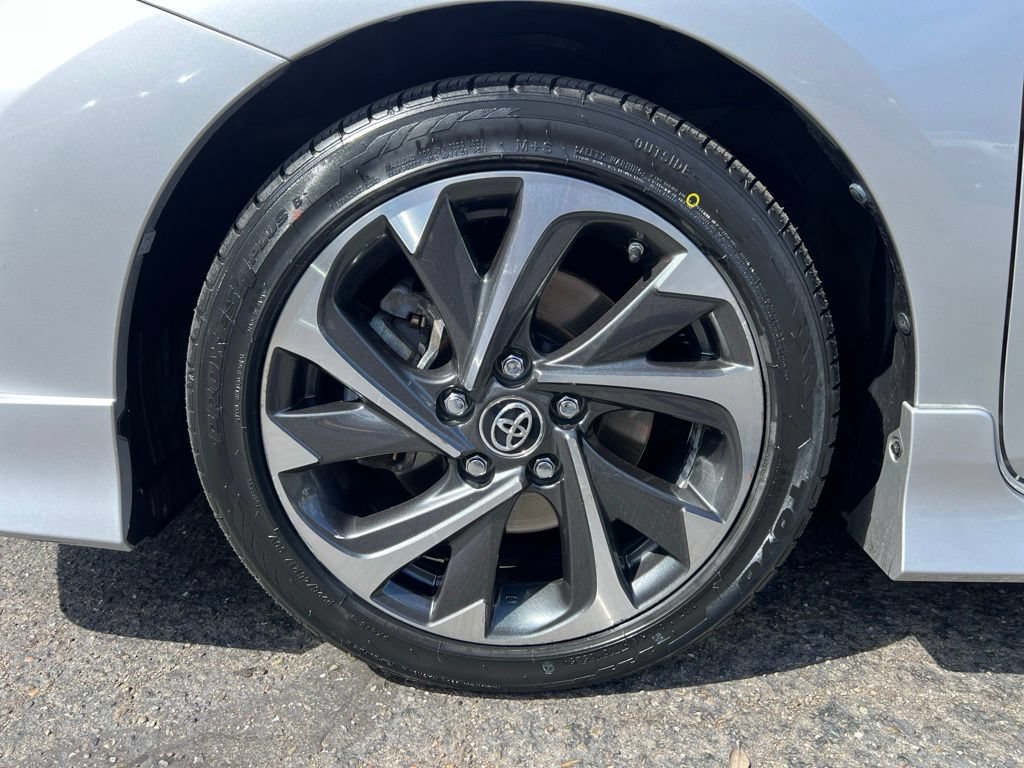 Certified 2018 Toyota Corolla iM w/ Carpet Mat Package (TMS) FWD image 9