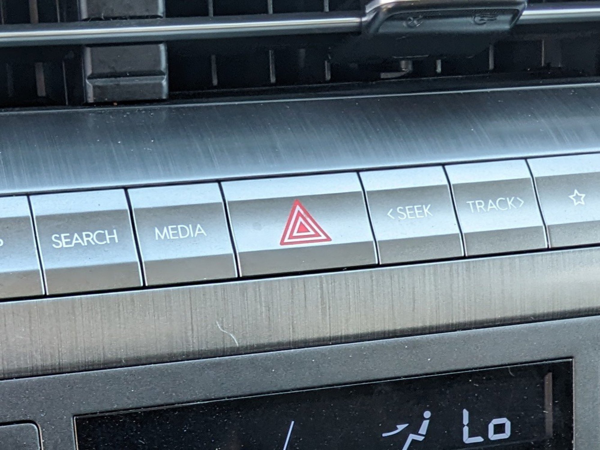 Used 2024 Hyundai Kona SEL FWD image 40
