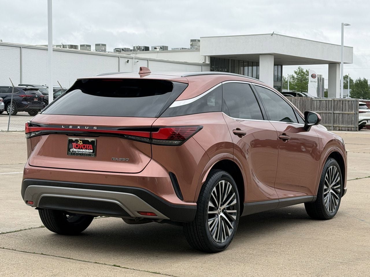 Used 2023 Lexus RX 350 Premium Plus w/ Cold Area Package image 4