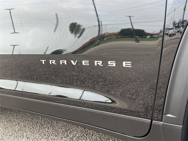 New 2025 Chevrolet Traverse LT w/ LPO, Floor Liner Package image 15