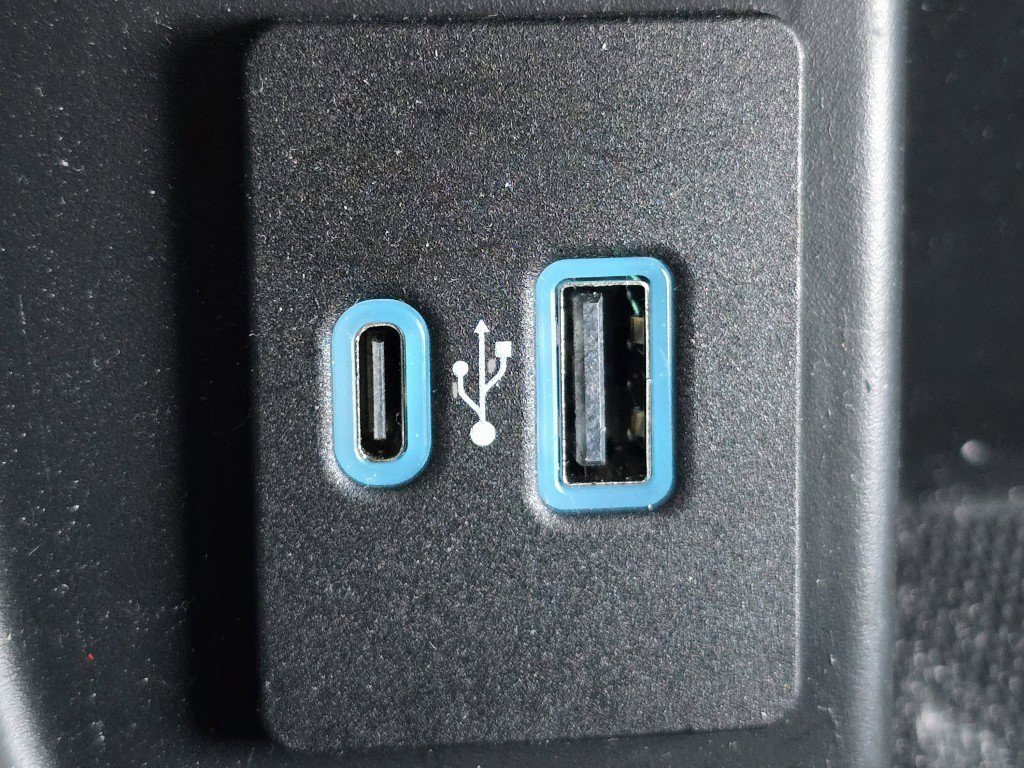 New 2024 Ford F150 Lightning XLT image 6