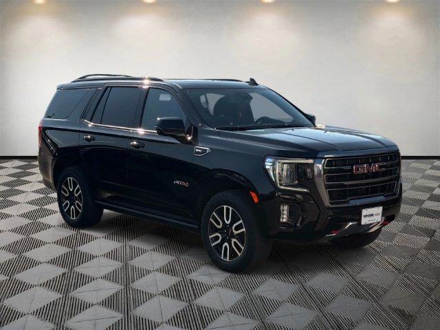 Used 2023 GMC Yukon AT4 w/ AT4 Premium Plus Package AWD/4WD image 4
