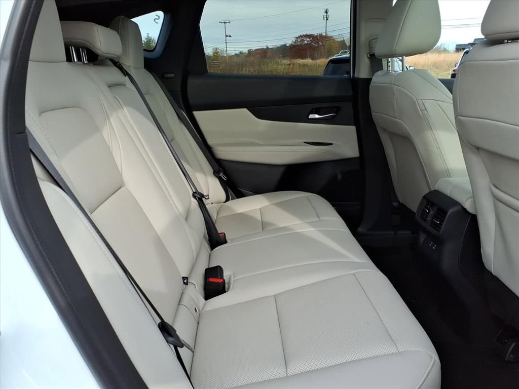 New 2026 Nissan Murano SL image 9