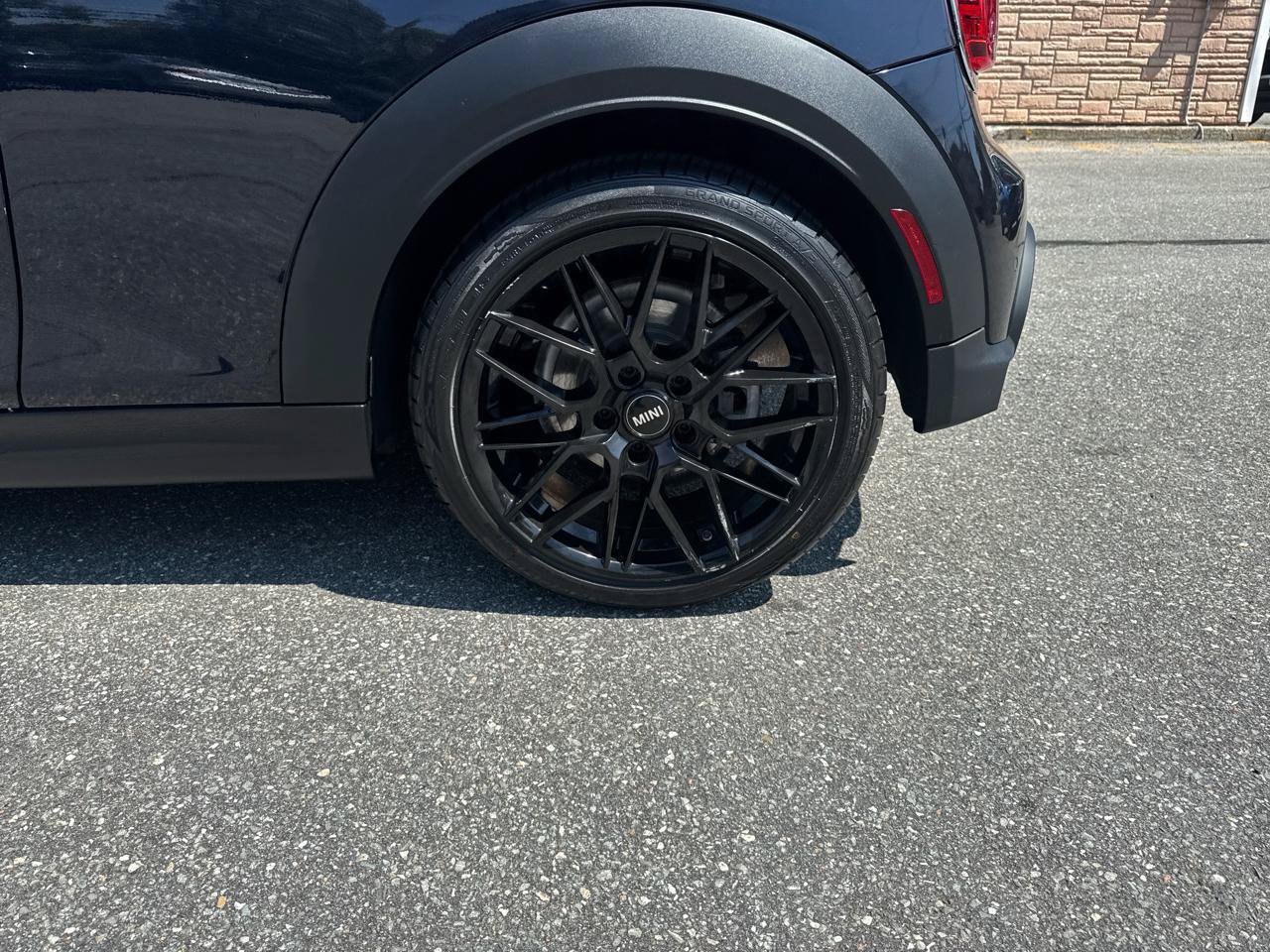 Used 2022 MINI Cooper S FWD image 15